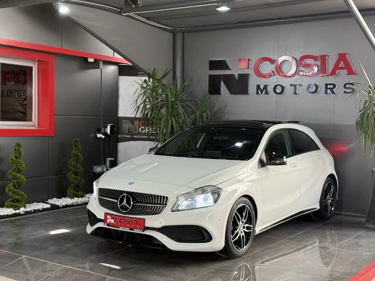 Mercedes-Benz A180 2016