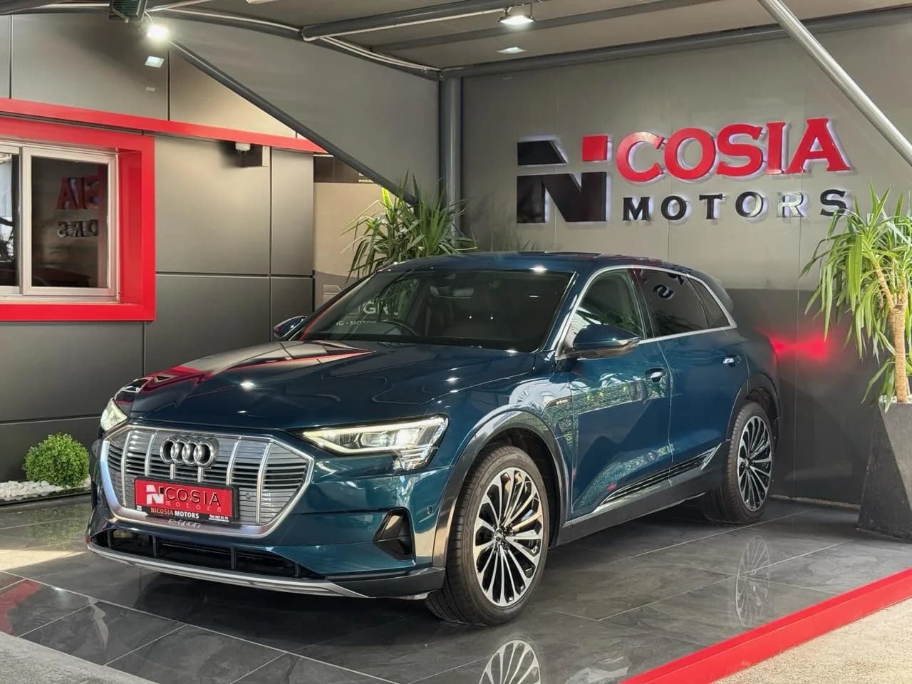 Audi E-Tron 2020