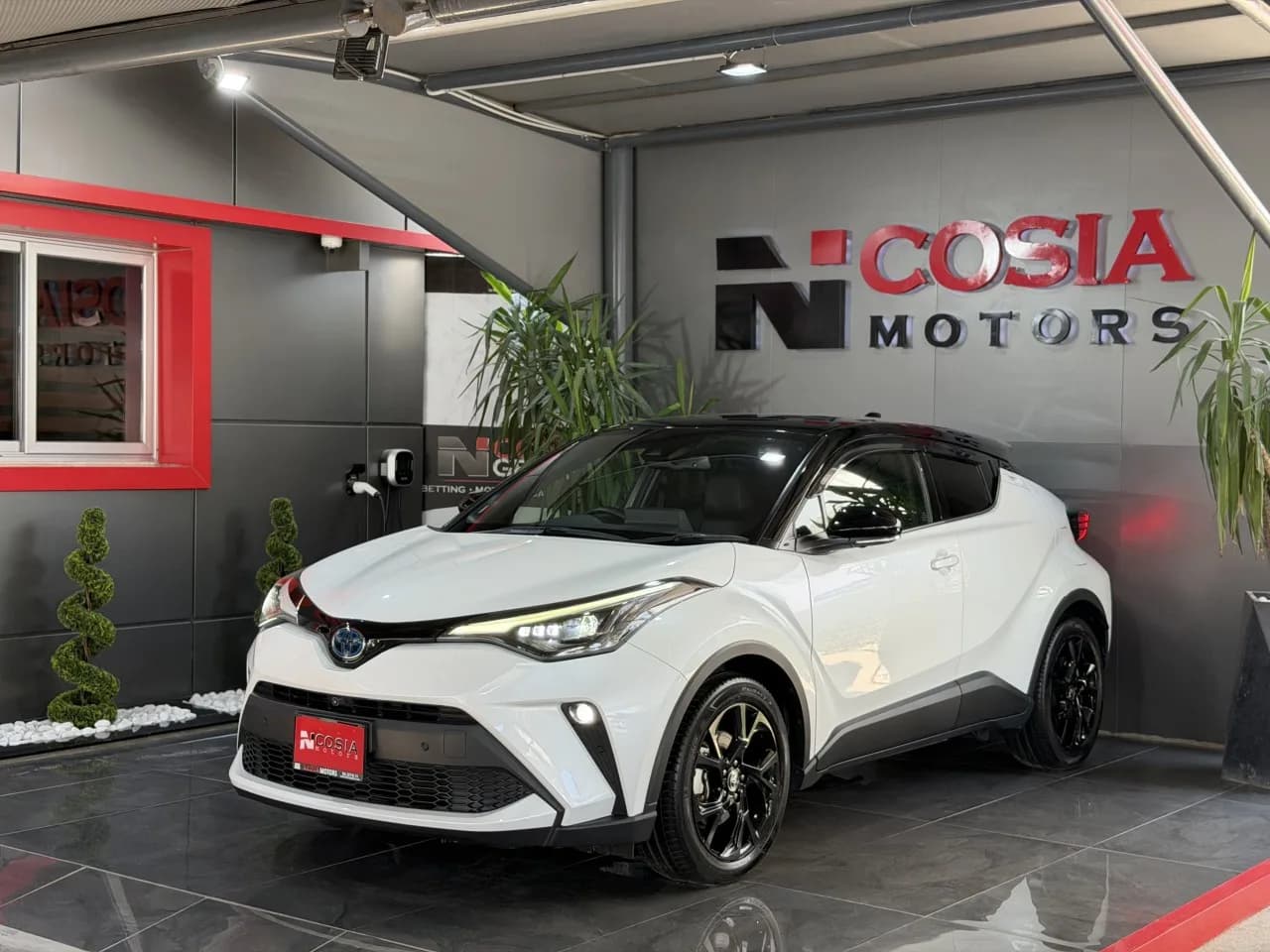 Toyota C-HR 1.8 Hybrid 2023