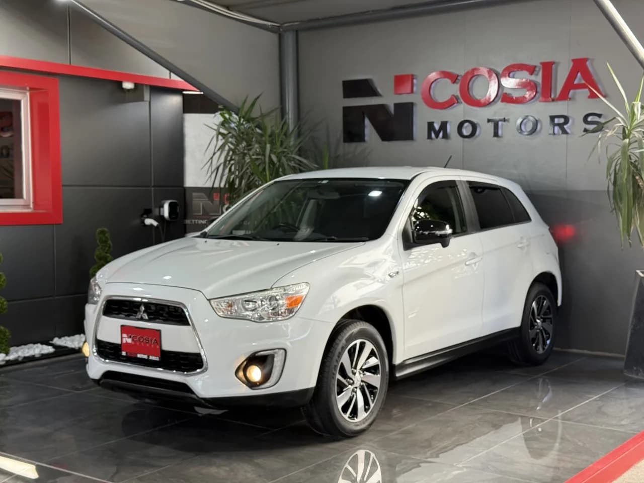 Mitsubishi RVR 2015