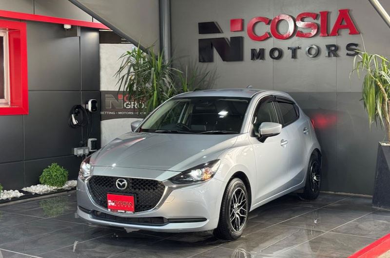 Mazda 2 / 1.5 Sky-G