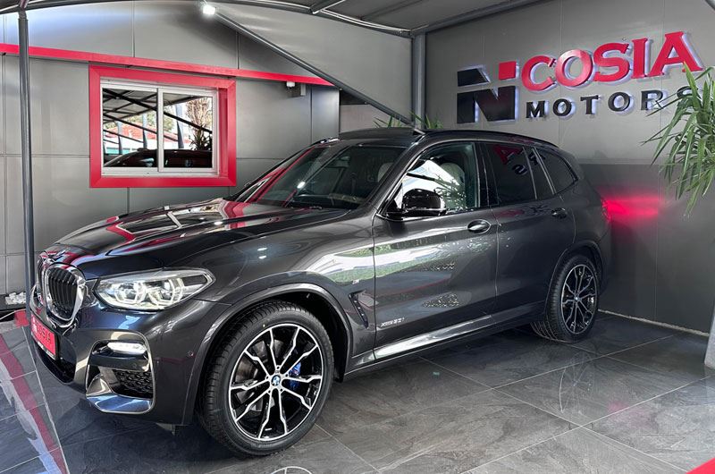 BMW X3 30i